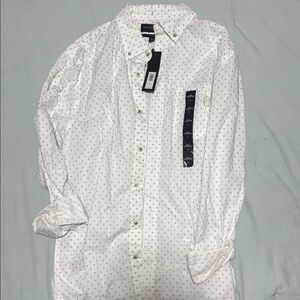 Banana Republic White Polka Dot Casual Button Down Shirt